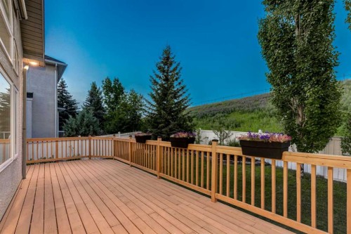 331 Sierra Madre Court Sw, Calgary, AB - Outdoor With Deck Patio Veranda