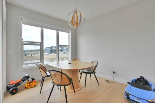 101 Wolf Hollow Terrace Se, Calgary, AB - Indoor Photo Showing Dining Room
