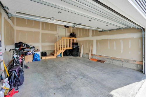 101 Wolf Hollow Terrace Se, Calgary, AB - Indoor Photo Showing Garage