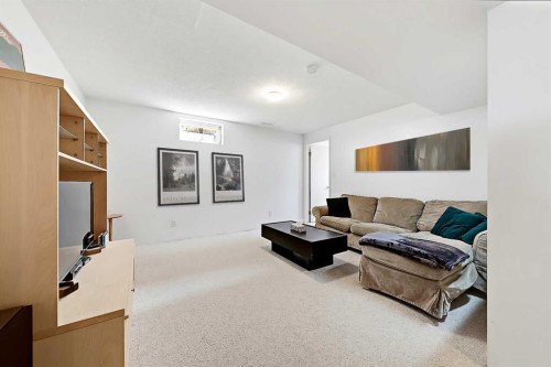 40 River Valley Crescent Se, Calgary, AB - Indoor