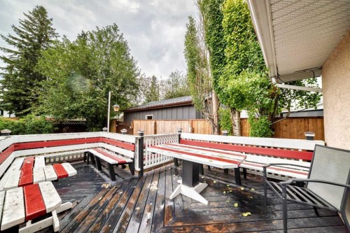 728 Willacy Drive Se, Calgary, AB - Outdoor With Deck Patio Veranda