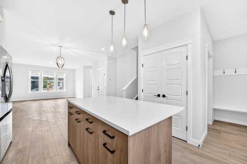 113 Veranda Boulevard Sw, Calgary, AB - Indoor Photo Showing Kitchen
