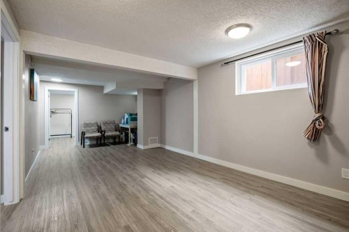 123 Shawglen Rise Sw, Calgary, AB 