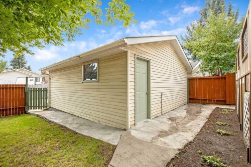 123 Shawglen Rise Sw, Calgary, AB 