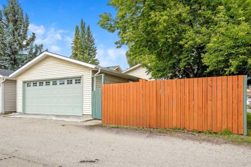 123 Shawglen Rise Sw, Calgary, AB 