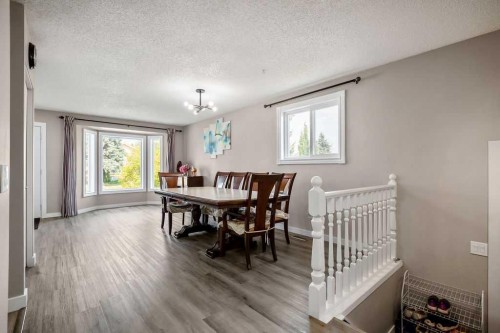 123 Shawglen Rise Sw, Calgary, AB 