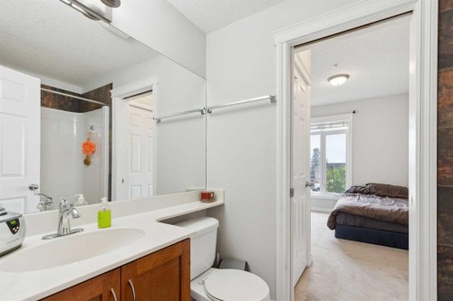 311-2 Hemlock Crescent Sw, Calgary, AB 