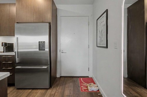 422-88 9 Street Ne, Calgary, AB - Indoor