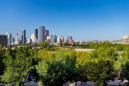 422-88 9 Street Ne, Calgary, AB - Outdoor With View
