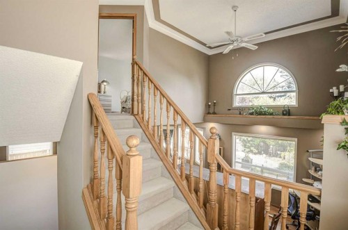 124 Del Ray Close Ne, Calgary, AB - Indoor Photo Showing Other Room
