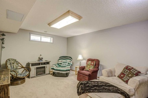 124 Del Ray Close Ne, Calgary, AB - Indoor Photo Showing Basement