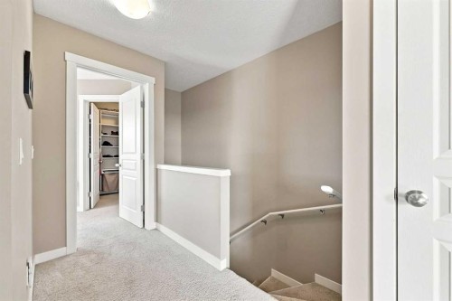 345 Mckenzie Towne Gate Se, Calgary, AB 