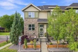 345 Mckenzie Towne Gate SE Calgary, AB T2Z 1C8
