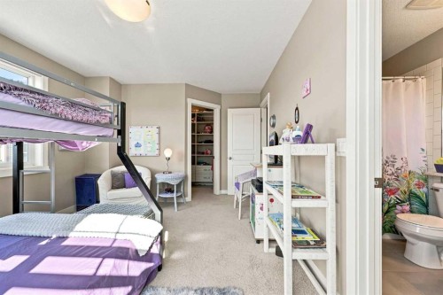 345 Mckenzie Towne Gate Se, Calgary, AB 