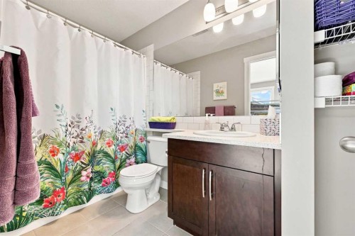 345 Mckenzie Towne Gate Se, Calgary, AB 