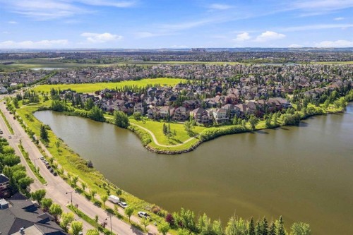 345 Mckenzie Towne Gate Se, Calgary, AB 