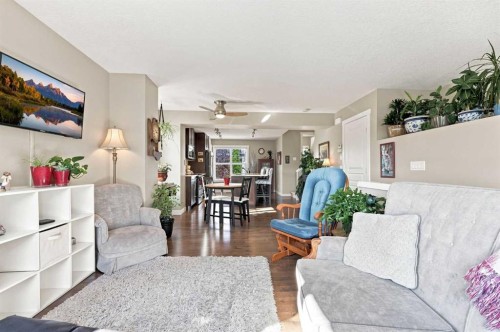 345 Mckenzie Towne Gate Se, Calgary, AB 