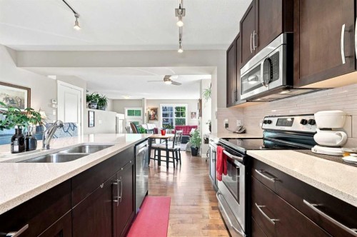 345 Mckenzie Towne Gate Se, Calgary, AB 