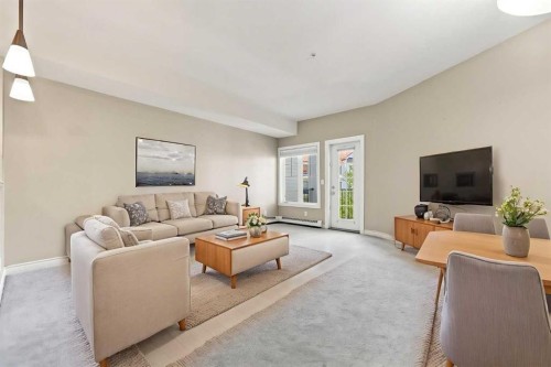 317-60 Royal Oak Plaza Nw, Calgary, AB - Indoor Photo Showing Living Room