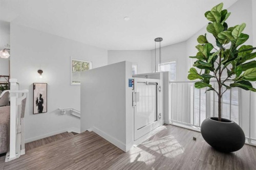 317-60 Royal Oak Plaza Nw, Calgary, AB -  Photo Showing Other Room