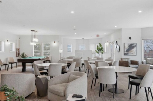 317-60 Royal Oak Plaza Nw, Calgary, AB - Indoor Photo Showing Dining Room