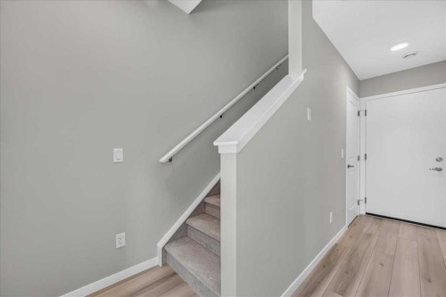 401-81 Midtown Boulevard Sw, Airdrie, AB - Indoor Photo Showing Other Room