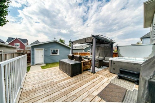 146 Mahogany Grove Se, Calgary, AB 