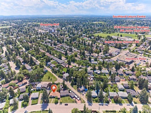 627 94 Avenue Sw, Calgary, AB - Outdoor With View