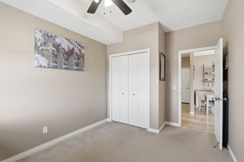 207-72 Quigley Drive, Cochrane, AB - Indoor