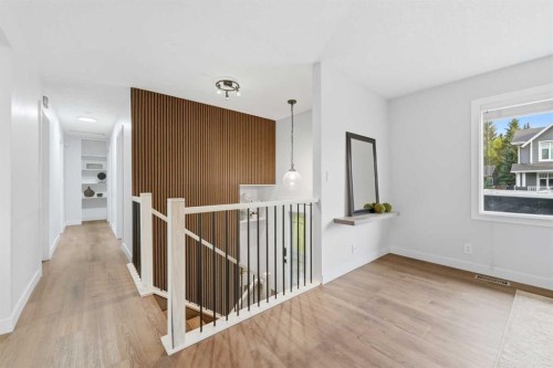 2220 Paliswood Road Sw, Calgary, AB - Indoor Photo Showing Other Room