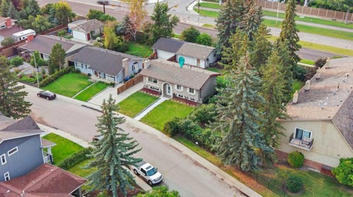 2220 Paliswood Road Sw, Calgary, AB - Outdoor With View