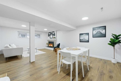 2220 Paliswood Road Sw, Calgary, AB - Indoor Photo Showing Dining Room