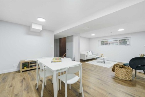 2220 Paliswood Road Sw, Calgary, AB - Indoor