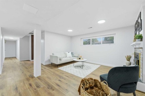 2220 Paliswood Road Sw, Calgary, AB - Indoor
