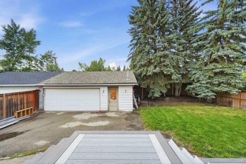 2220 Paliswood Road Sw, Calgary, AB - Outdoor