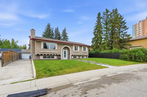 2220 Paliswood Road Sw, Calgary, AB - Outdoor