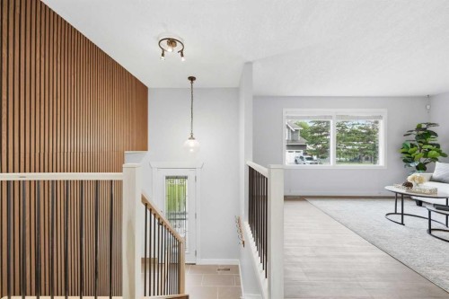 2220 Paliswood Road Sw, Calgary, AB - Indoor Photo Showing Other Room