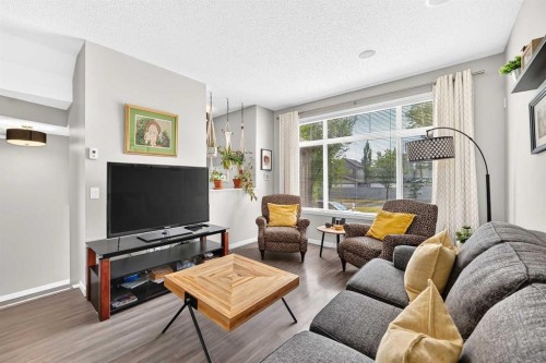1915 Copperfield Boulevard Se, Calgary, AB - Indoor Photo Showing Living Room