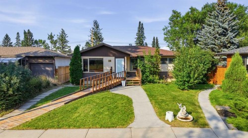 20 Rossburn Crescent Sw, Calgary, AB - Outdoor