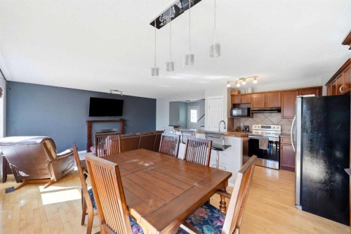 78 Cougar Plateau Way Sw, Calgary, AB - Indoor Photo Showing Other Room