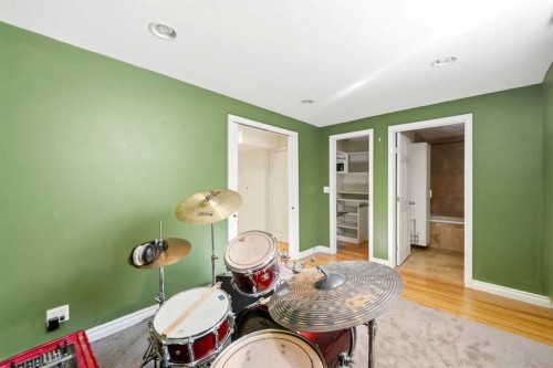 78 Cougar Plateau Way Sw, Calgary, AB - Indoor