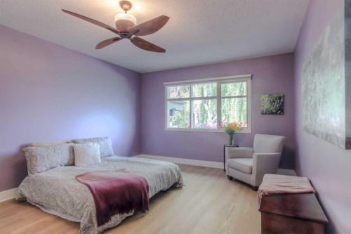 1702 24 Street Sw, Calgary, AB - Indoor Photo Showing Bedroom