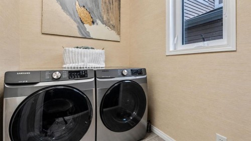 56 Carrington Circle Nw, Calgary, AB - Indoor Photo Showing Laundry Room