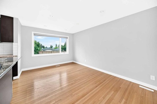 173 Cornwallis Drive Nw, Calgary, AB - Indoor