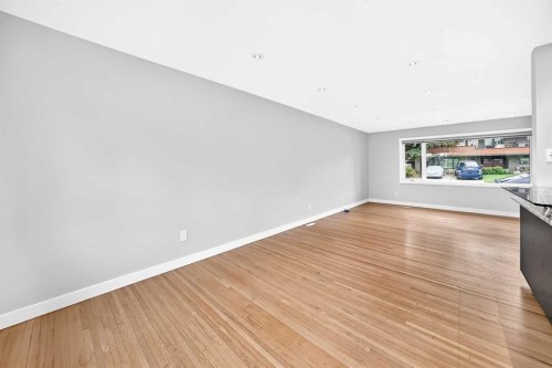 173 Cornwallis Drive Nw, Calgary, AB - Indoor Photo Showing Other Room