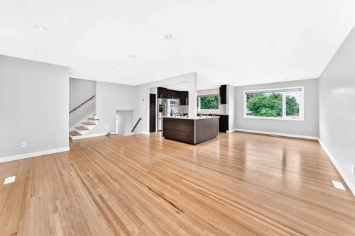 173 Cornwallis Drive Nw, Calgary, AB - Indoor