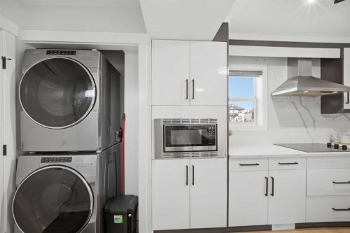 7916 Martha'S Haven Park Ne, Calgary, AB - Indoor Photo Showing Laundry Room