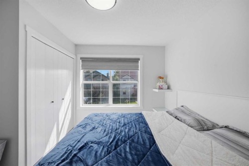 7916 Martha'S Haven Park Ne, Calgary, AB - Indoor Photo Showing Bedroom