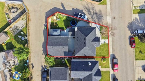 7916 Martha'S Haven Park Ne, Calgary, AB - Outdoor