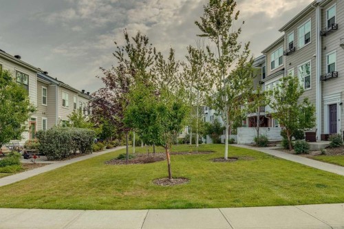 206 Nolanfield Villas Nw, Calgary, AB - Outdoor